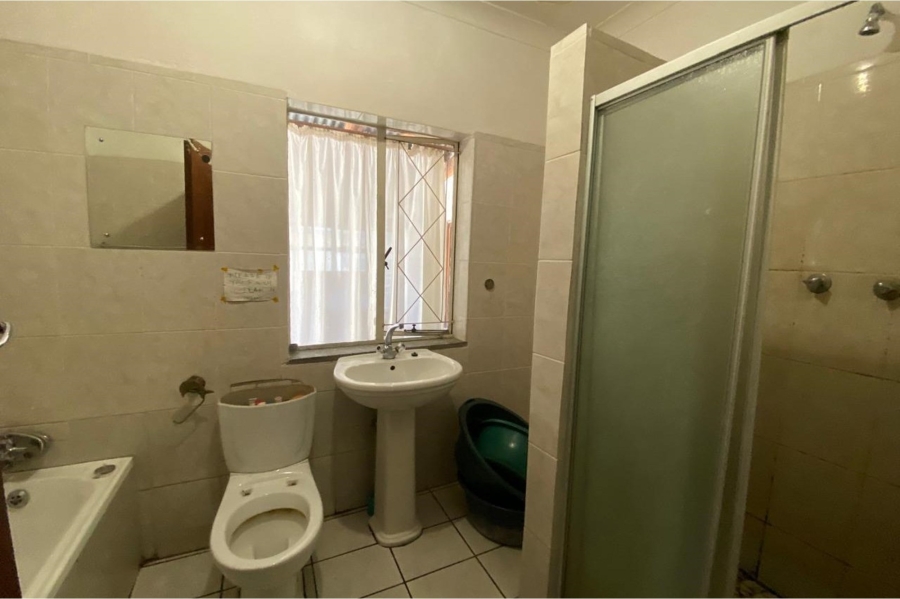 9 Bedroom Property for Sale in Sasolburg Free State